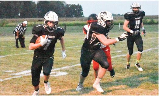 KALEL BOWMAN totes the football for Norborne Hardin-Central Sept. 16 against Santa Fe at Norborne. TARA ALTIS | Staff