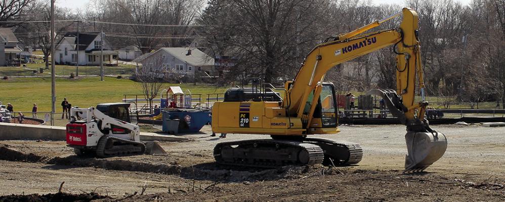 UNDERGROUND WORK takes place near Dear Elementary for its Early Childhood Center. SOPHIA BALES | Staff