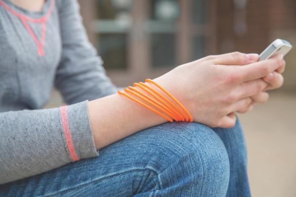 FBI warns parents of sextortion