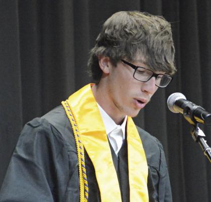 SENIOR CLASS VICE PRESIDENT Jonathon Harris bids farewell to his fellow Orrick graduates. SHAWN RONEY | Staff