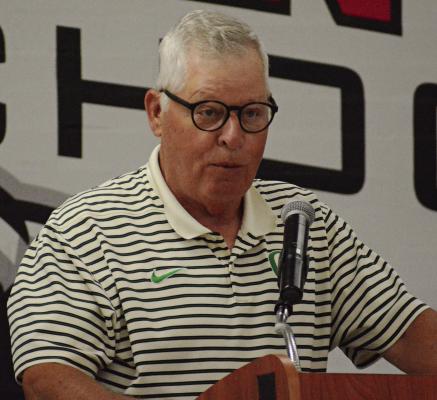 FORMER VARSITY FOOTBALL COACH Rob Bowers reflects on his 2003 team during the Richmond Spartan Athletic Hall of Fame induction ceremony. SHAWN RONEY | Staff
