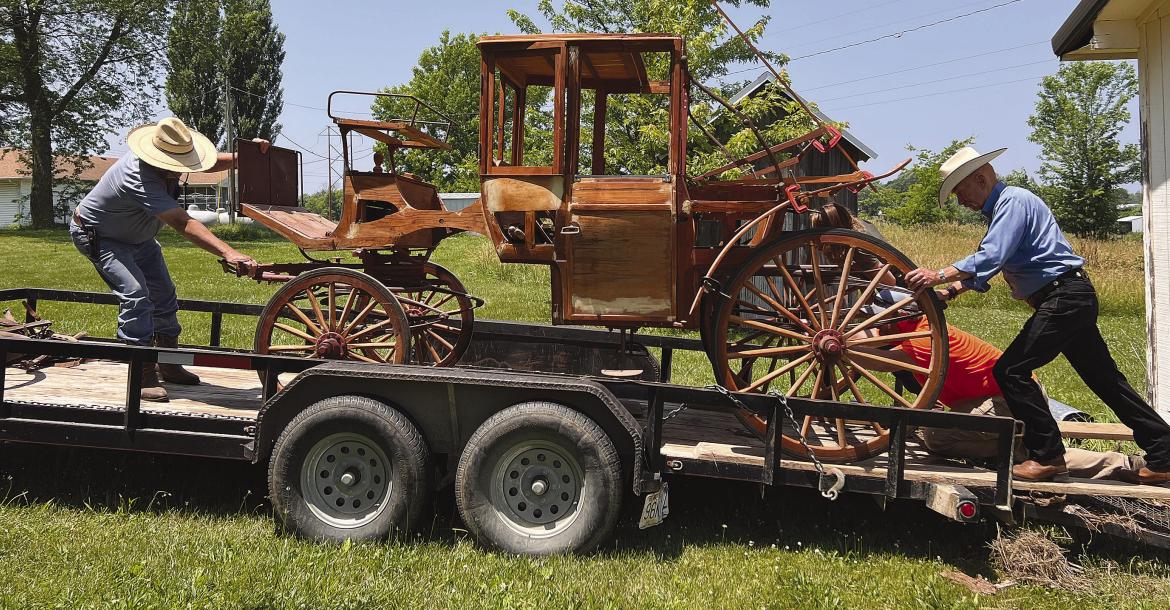 Ray County Museum accepts Landau carriage donation