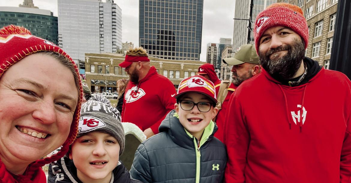 Local Chiefs fans brave crowd to watch parade