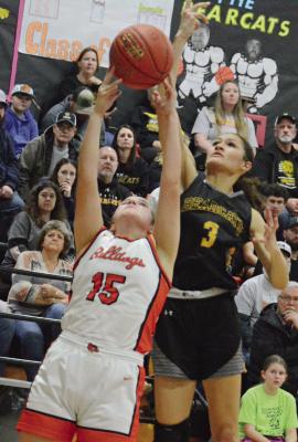 ADDISON SCHACHTELE of Hardin-Central (left) and Anela Fletcher of Orrick are among the area athletes who’ve been sidelined to start this week because of the latest cold snap. SHAWN RONEY | Staff