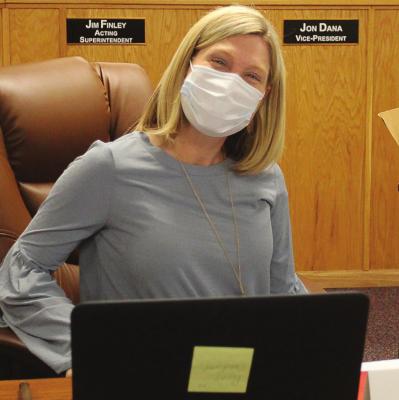 BOARD PRESIDENT Penny Vandiver is the only person wearing a mask at the board meeting. J.C. VENTIMIGLIA | Staff