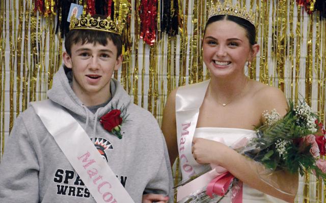 LOGAN MOYER (left) and Emma Hash are Richmond’s 2026 matcourtwarming royalty. Moyer was crowned king and Hash was crowned queen between the varsity girls and boys basketball games with Lexington, when the members of their matcourtwarming court also were presented. SHAWN RONEY | Staff