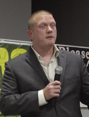 Blackwell, Pearce go head-to-head at public forum