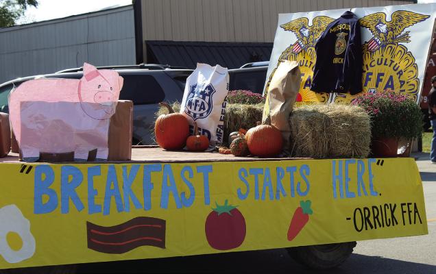 ORRICK FFA FLOAT starts the breakfast-themed student floats. SHARON DONAT | Staff