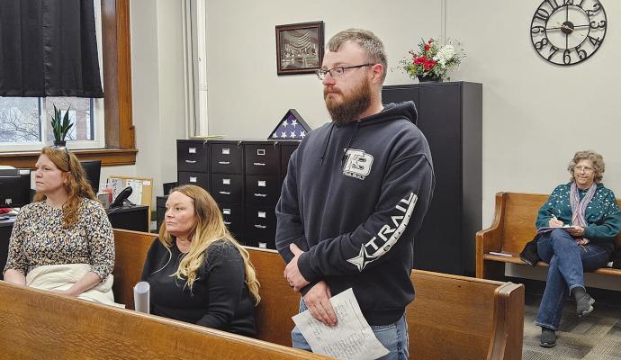 CHRIS CROWLEY presents a petition to vacate a portion of Vroom Road. MIRANDA JAMISON | Staff
