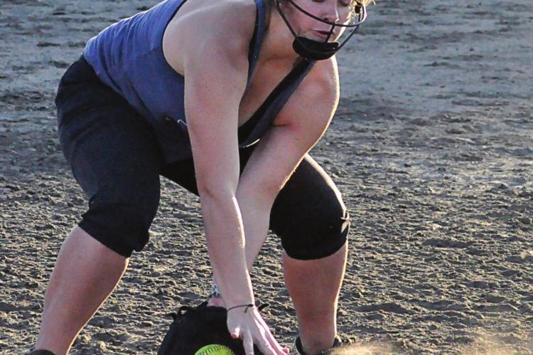 SENIOR Alyssa Rechtermann snags a grounder during practice Aug. 10. SHAWN RONEY | Staff