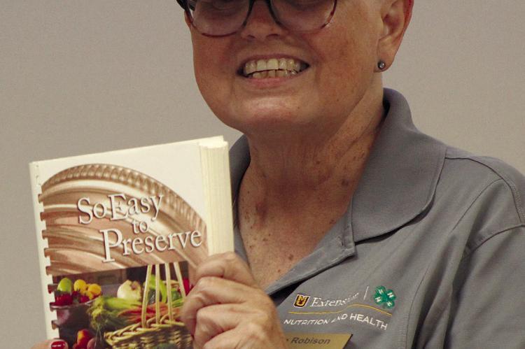 UNIVERSITY OF MISSOURI EXTENSION Field Specialist in Nutrition and Health Sue Robinson offers valuable insights on canning. SHARON DONAT | Staff