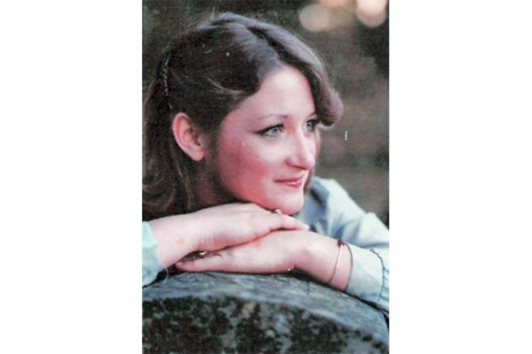 Shelly Lorriane Woodroof