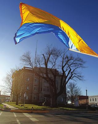 ACROSS from the courthouse in downtown Richmond, the Nest Egg flies a Ukrainian flag to show support for the country of Ukraine, where the people battle to save their nation’s democracy from the naked aggression of a war criminal, murderous Russian dictator Vladimir Putin. J.C. VENTIMIGLIA | Staff