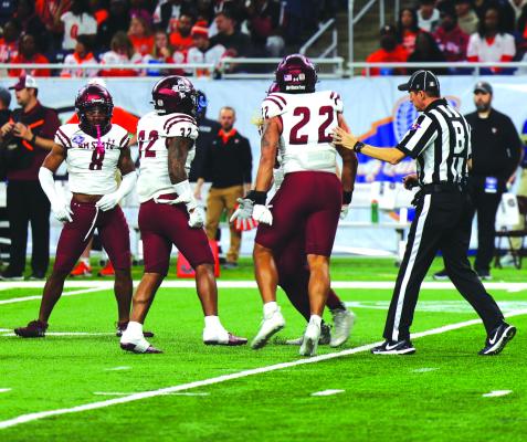 BECAUSE OF Keyshaun Elliott (No. 22), this year’s Quick Lane Bowl has a lasting connection to Ray County. But it isn’t the only bowl game this season with a special connection to Ray County — at least not for a certain sports editor. ASHLEIGH RANDAZZO | New Mexico State Athletics