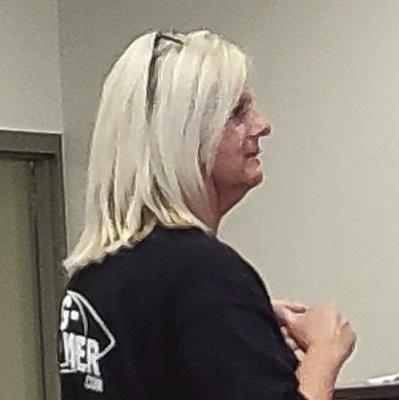 SHERRY SMITH, Friends of the Farris board member, seeks approval from Richmond City Council for additional street closures during the Mushroom Festival. SHARON DONAT | Staff